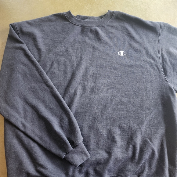 Champion Other - Champion Black Crewneck Sweatshirt